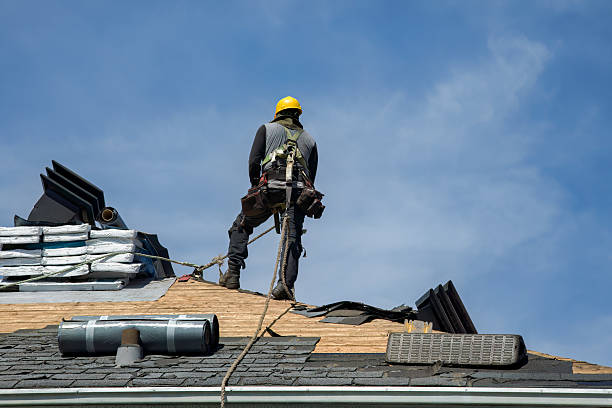 Professional Roofing technician working in Saddle River, NJ